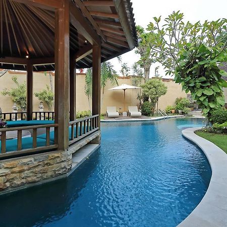 Mayang Private Pool Villa Seminyak Екстер'єр фото